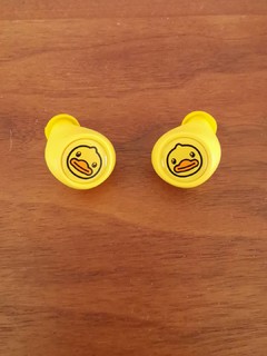 有颜值有好用的小黄鸭耳机