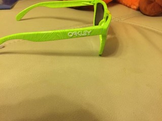 绝版奥克利frogskins