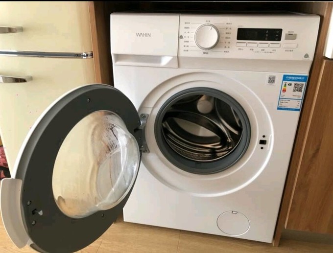 华凌滚筒洗衣机