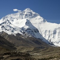 尼泊尔珠峰大本营17人确诊新冠 有新冠症状者不断增加