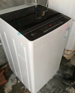 荣事达(Royalstar）洗衣机 