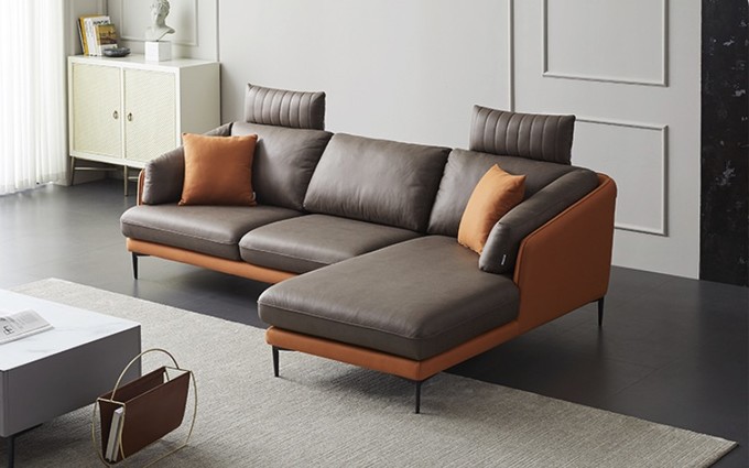 左右新品科技布沙发，自带装饰效果，还有会移动的头枕！