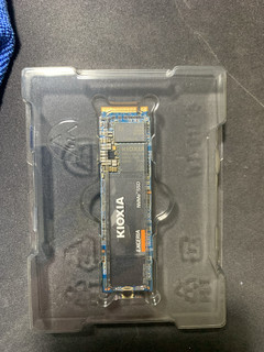 铠侠500G ssd