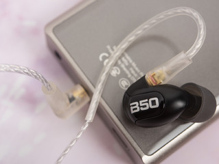 威士顿b50，均衡的美系动铁耳塞