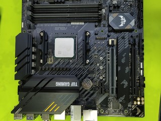 华硕（ASUS）B550M-PLUS