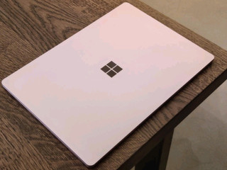 十代酷睿，Surface Laptop3