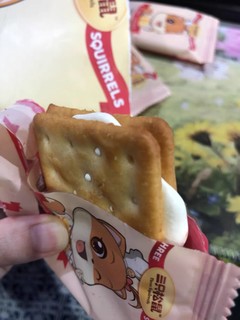 打开后有股淡淡的奶香味