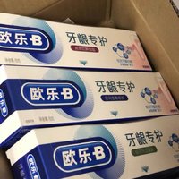 欧乐B牙膏