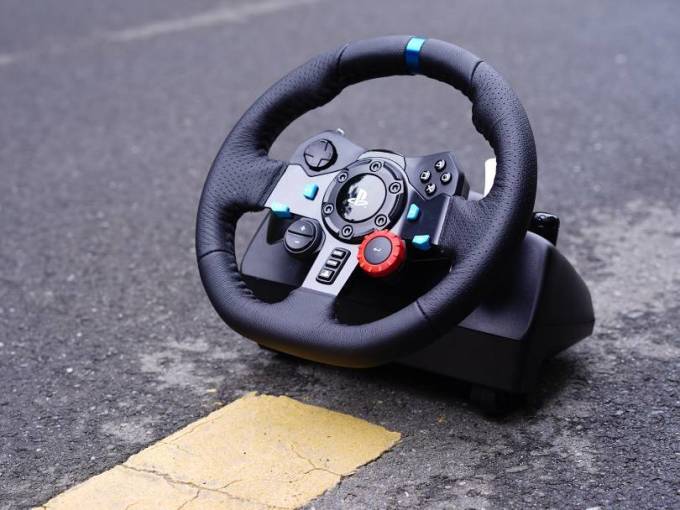 罗技方向盘怎么样 罗技g29驾驶模拟入门饶不开的好物_什么值得买