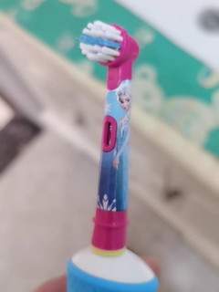 欧乐比儿童电动牙刷