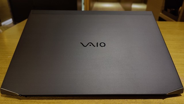 本站首晒 VAIO Z 2021