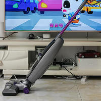 吸尘器加个“电动呲水枪”，打扫卫生就像玩游戏：吉米X8速干洗地机