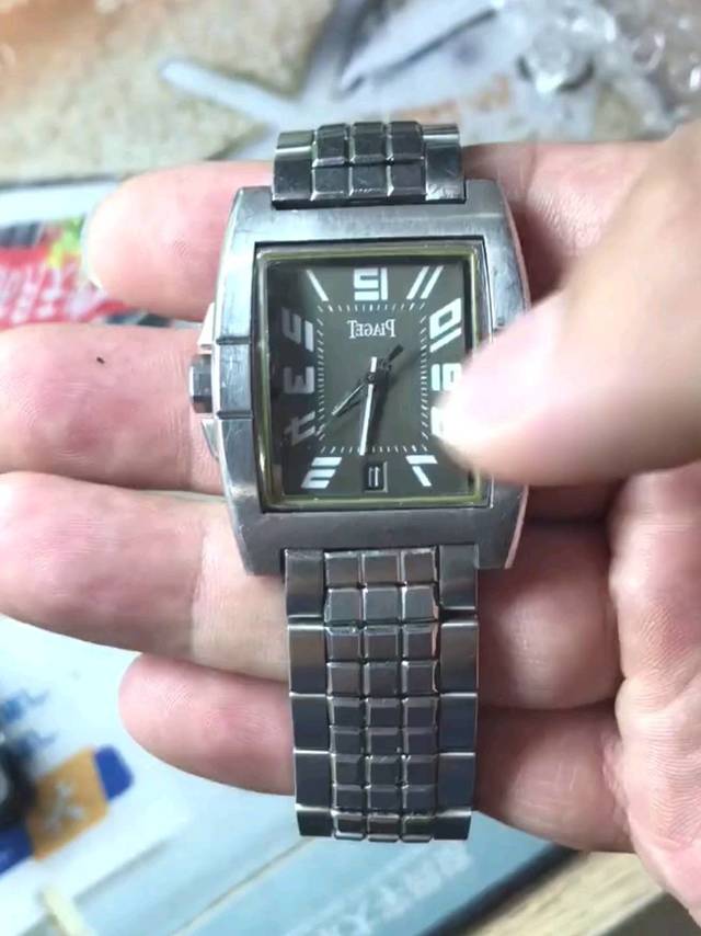 520送什么？这款表可以给你多个选择哦！