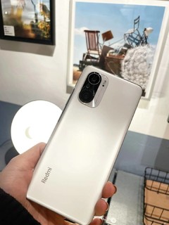 RedmiK40pro，游戏女孩入手不亏