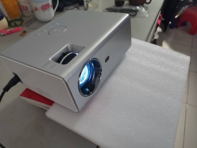 先奇投影仪