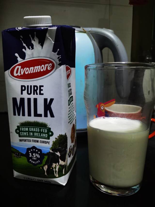 艾恩摩尔全脂牛奶 奶香浓郁