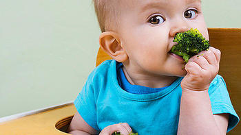 宝宝吃西兰花5大好处，一次补充多种维生素，宝宝健康有保障