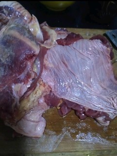 绿之邦 原切牛腩肉1kg 大块新鲜牛肉