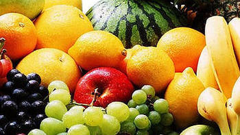 聊聊美食那点事 篇一：关于夏天的一切想象：空调下的水果、冰棒