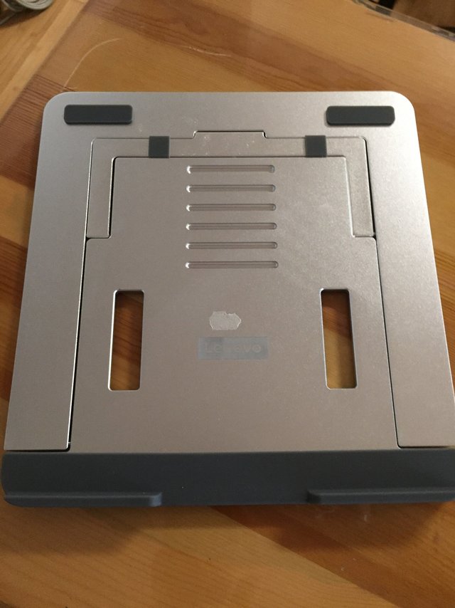 推荐一款好用的电脑支架