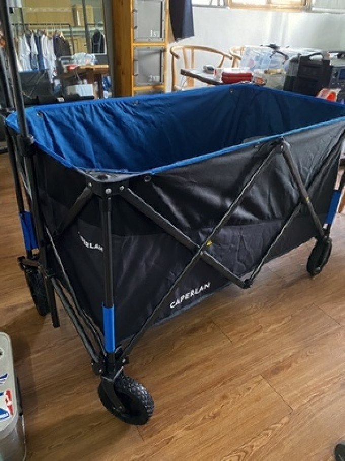 迪卡侬运动户外怎么样 应该没有比这个还大的露营车了吧._什么值得买