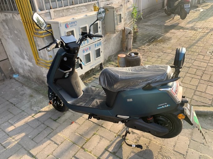 绿源电动车