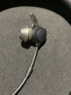 风靡一时的bose qc30