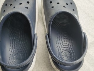 夏天最爱crocs 洞洞鞋