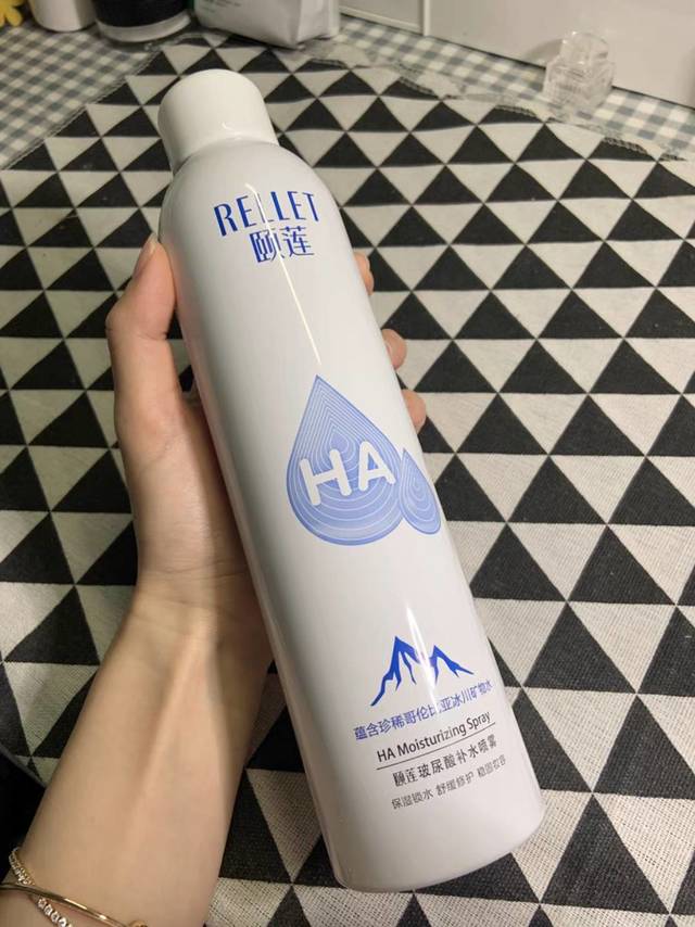 晒后修护的本命喷雾!简直敏皮灭火器!