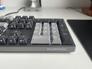 “直男”选择：杜伽K310白光银轴键盘