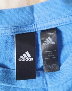 Adidas蓝色体恤