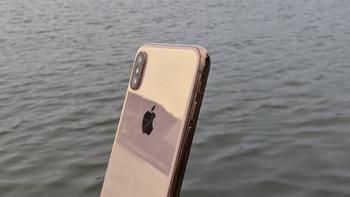 都2021了iPhone Xs Max值不值得买？