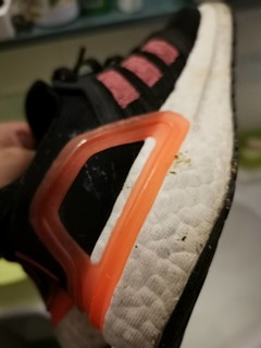 阿迪达斯 黑科技 ultra boost