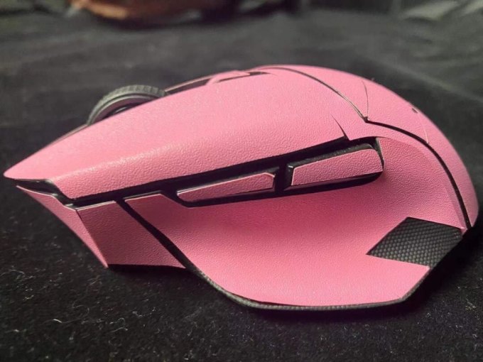 雷蛇鼠标怎么样 贴上粉色贴纸.再也不担心脏了._什么值得买