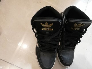 Adidas板鞋