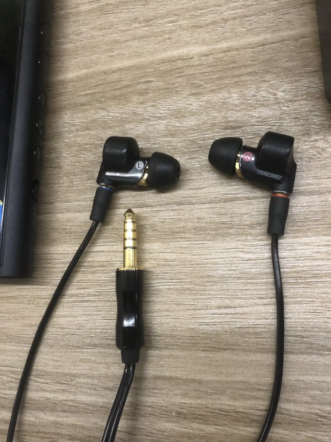 索尼耳塞式耳机怎么样 zx300a77n3ap77w13n 4.4_什么值得买