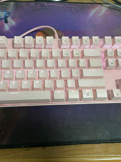 超喜欢的粉色MAGEGEE键盘