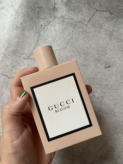 Gucci这款香水颜值炸了！
