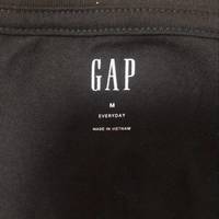 基础款gap短T恤