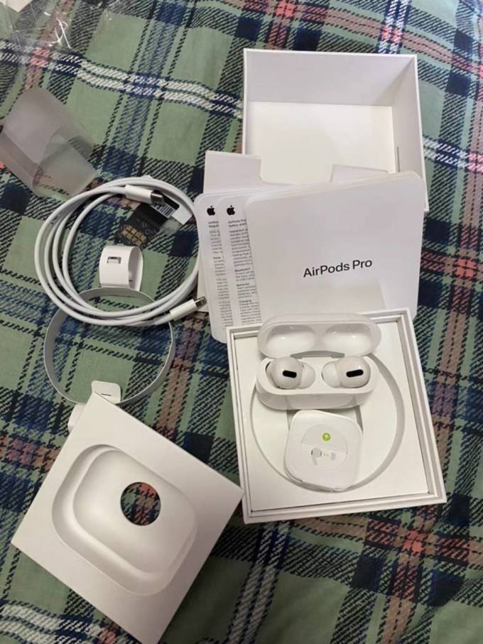 appleairpods pro蓝牙耳机