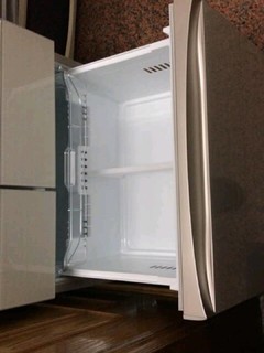 东芝冰箱，收纳好助手