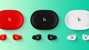 Beats Studio Buds 真无线耳机定妆照、小巧紧凑，充电盒采用USB-C