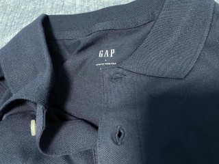 Gap短袖