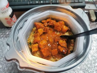 自热米饭煲仔饭方便速食