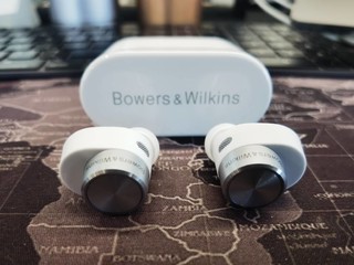 宝华韦健 B&W PI5 真无线蓝牙耳机