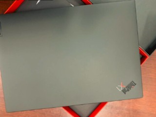  联想笔记本电脑ThinkPad X1