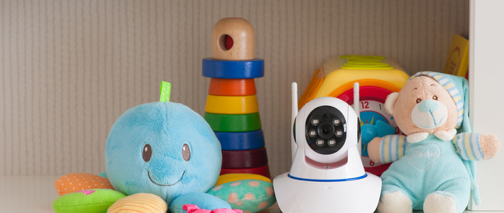  新生儿玩什么玩具好?送上0-3个月宝宝玩具清单，娃越玩越聪明～