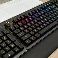 键盘鼠标外设 篇113：打工人的好键盘，ROG 龙骑士2代可分离式无线双模机械键盘开箱