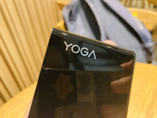 小巧漂亮而且稳定，yoga65w充电器