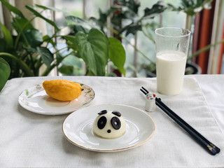 我们四川人早上都是吃熊猫的🐼